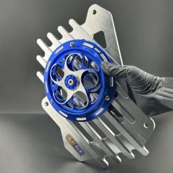 Nâng cấp xế yêu với Combo Che Két Nước Salaya 4 Val Nhôm CNC Quạt ARM Xanh tại cửa hàng phụ tùng xe máy Dủ Phát Bike! Bảo vệ két nước, tăng tản nhiệt, phong cách 2025 cho Vario, AirBlade, Honda SH, Yamaha NVX, Lead, Click.